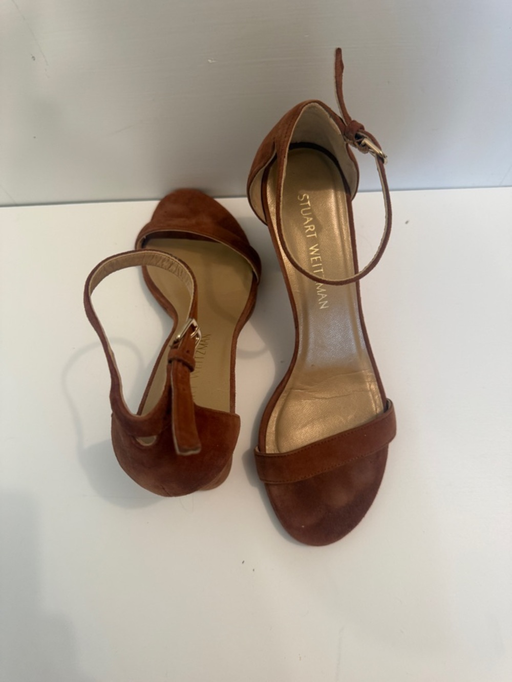 Stuart Weitzman Suede Ankle Strap Block Heel Sandals Brown Carmel Brown size 7.5 - Picture 9 of 16